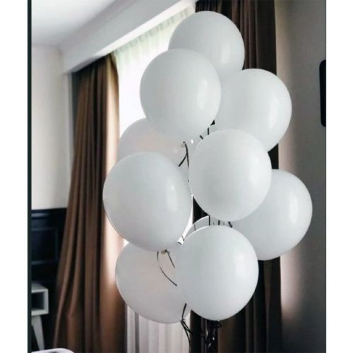 Фонтан шаров "Облако" в Уфе