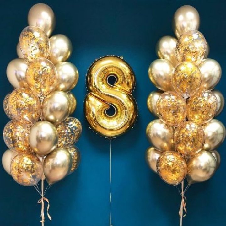 Цифра с фонтанами шаров  в Уфе