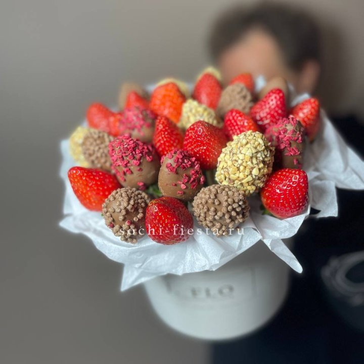 Клубника в боксе 30 ягод в Уфе