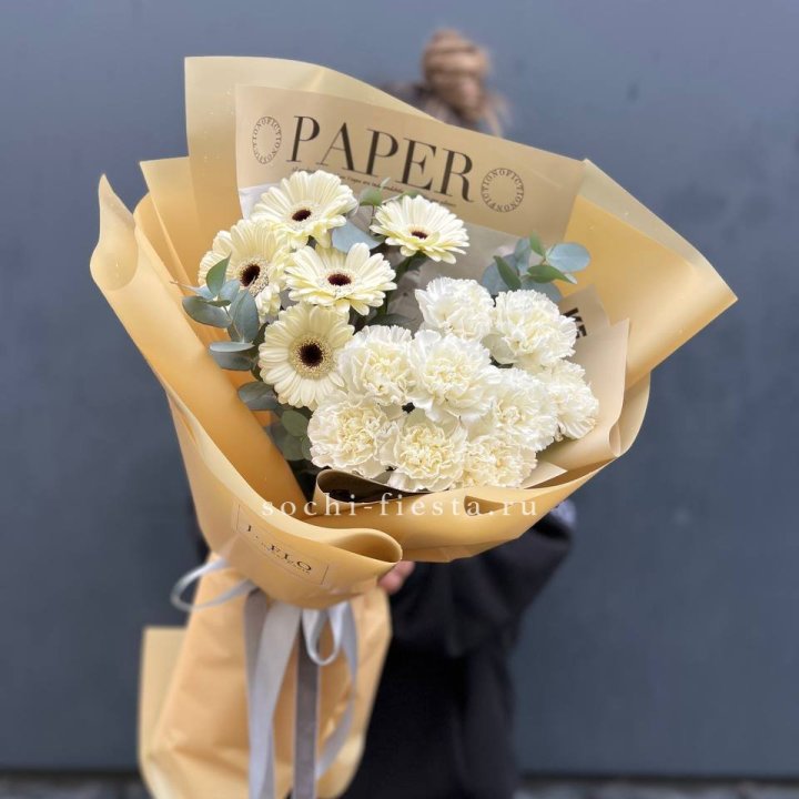  Букет с диантусами и герберами в Уфе