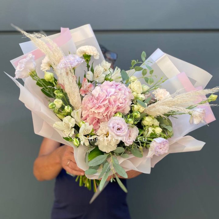 Гортензия "Пинк флоид" в Уфе