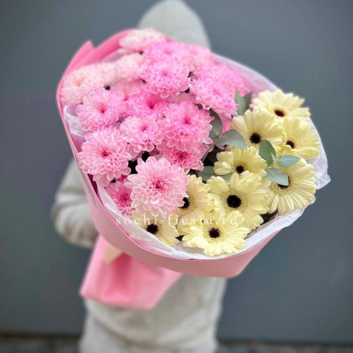 Дуо хризантем и гербер в Уфе