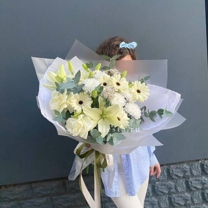 Букет с лилией и герберой в Уфе