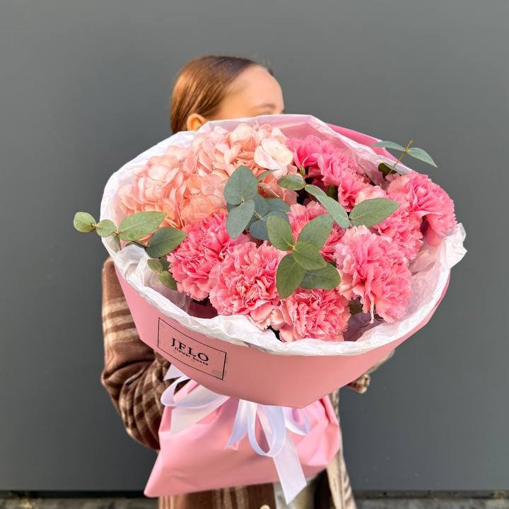 Дуо диантусы и гортензия в Уфе