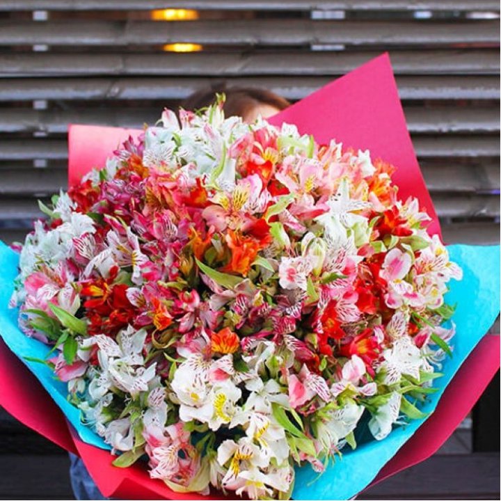 101 альстромерия в Уфе