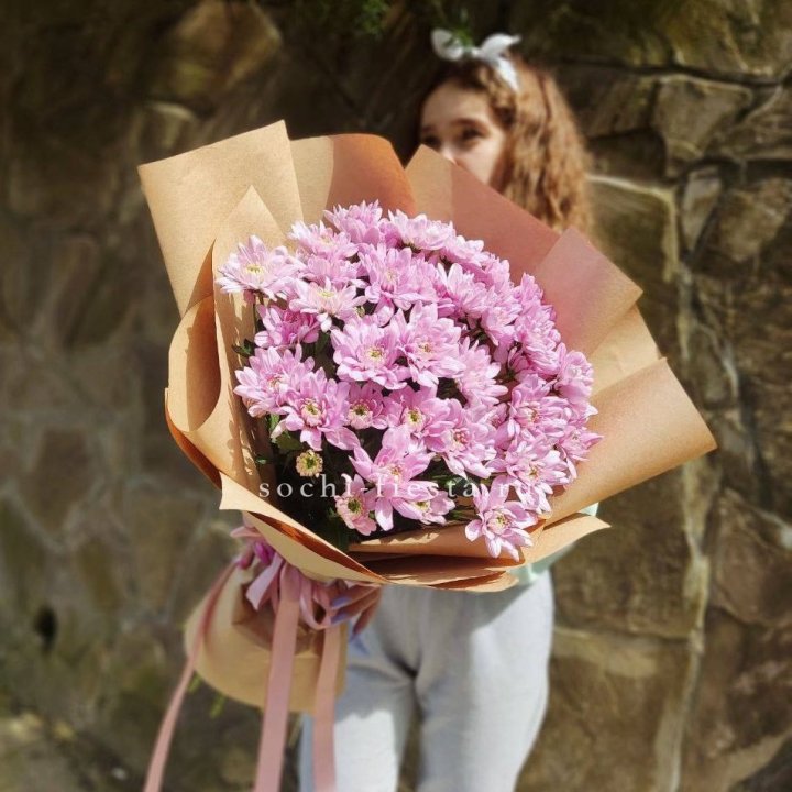 Букет хризантем в крафте в Уфе