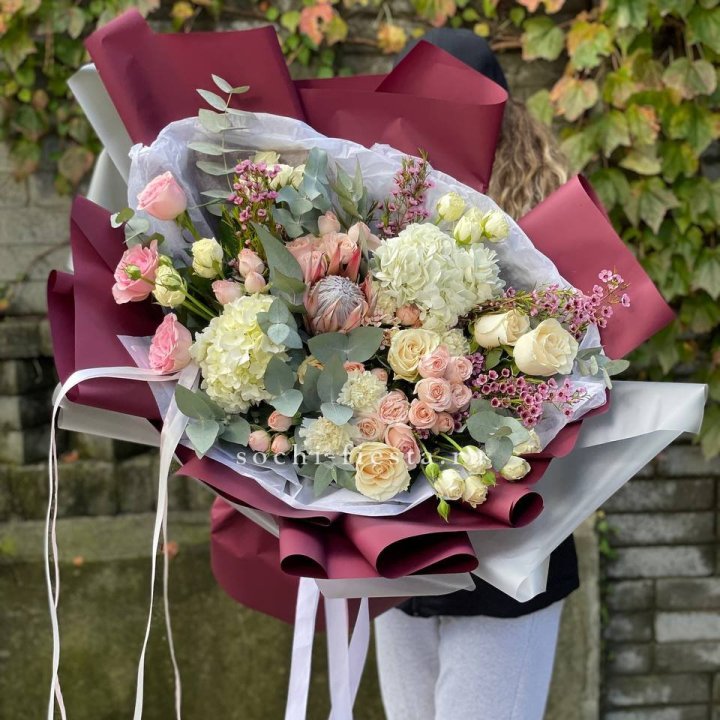 Авторский букет с протеей №1 в Уфе