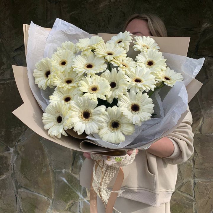 Букет голландских гербер "Шейн"" в Уфе