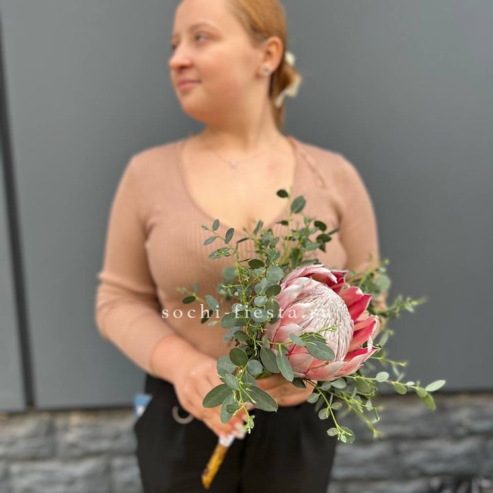 Свадебный букет "Протея" в Уфе