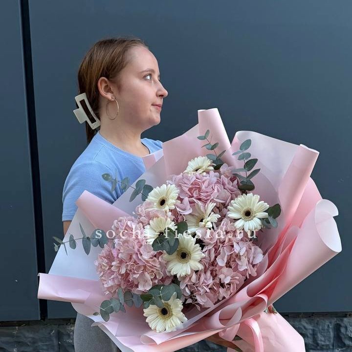 Букет "Знак любви" в Уфе