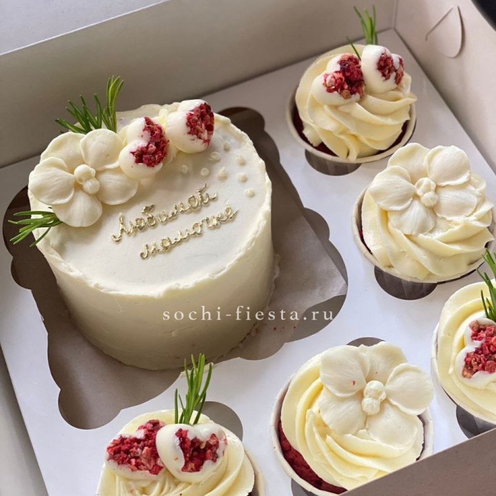 Капкейки и бенто-торт "Мамочке" в Уфе