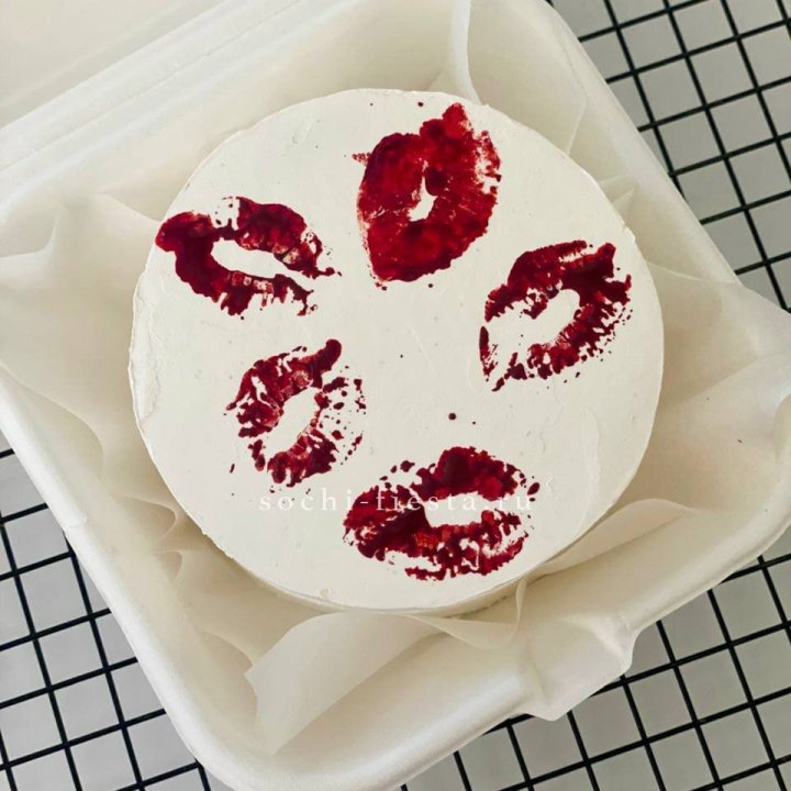 Бенто-торт "Поцелуй" в Уфе