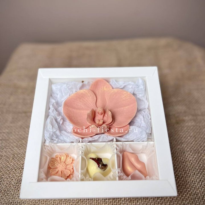 Конфеты из шоколада с Орхидеей в Уфе