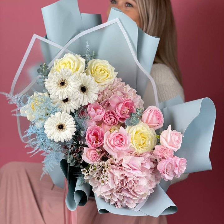 Дизайнерский букет "Адель" в Уфе