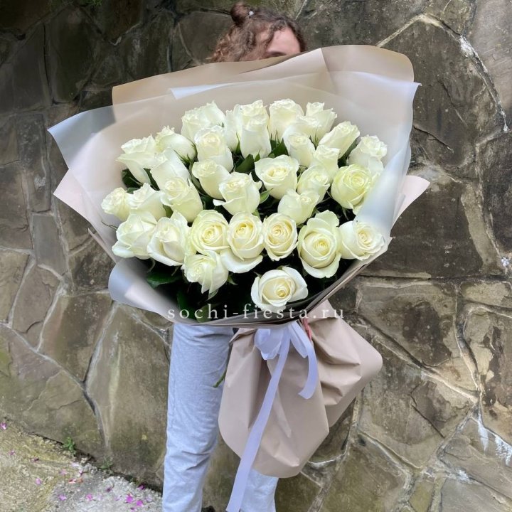 35 голландских роз в Уфе
