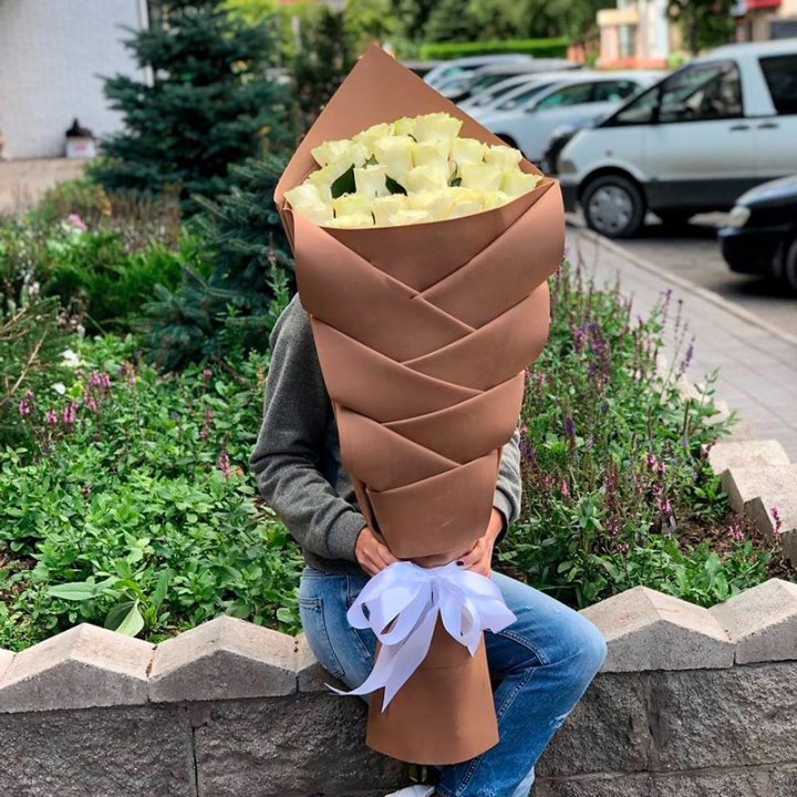 Голландские розы белые "Рыбка" в Уфе