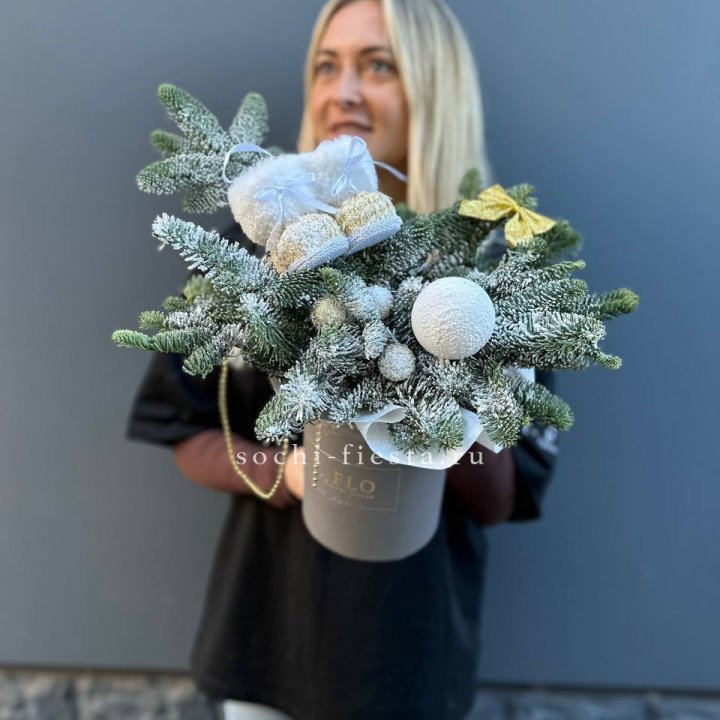 Новогодний бокс "Ботс голд" в Уфе