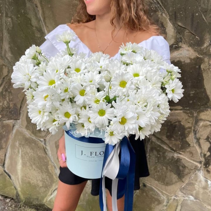 Коробка с хризантемами №2 в Уфе