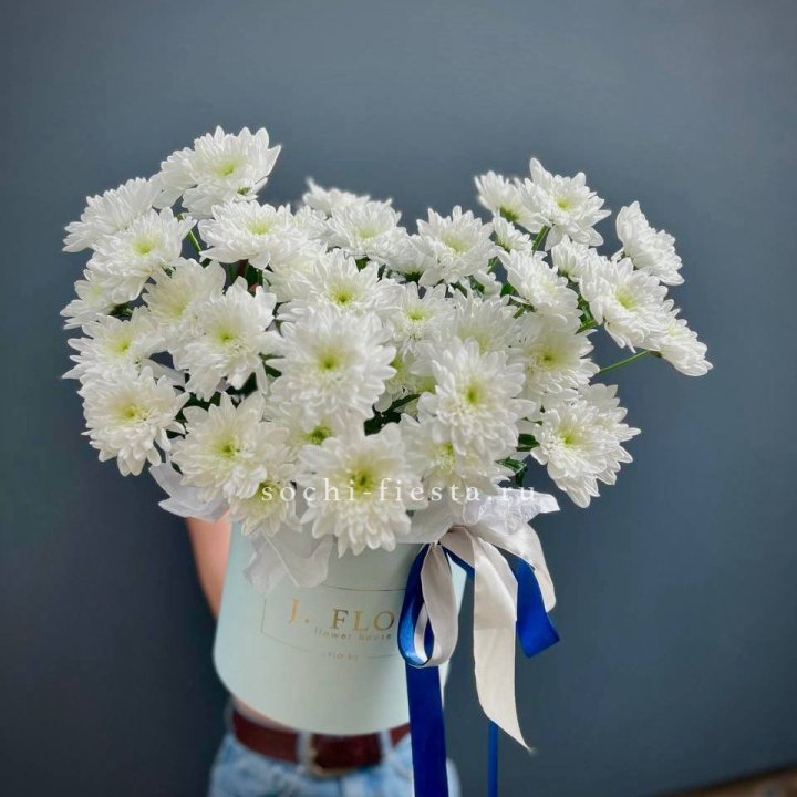 Коробка с хризантемами №3 в Уфе