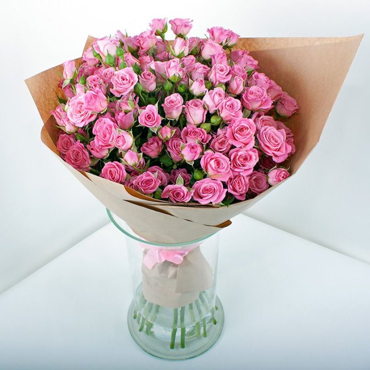 15 кустовых роз в Уфе