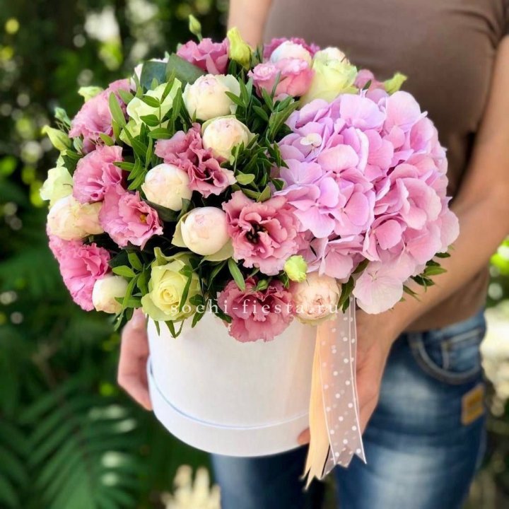 Дизайнерский цилиндр №2 в Уфе