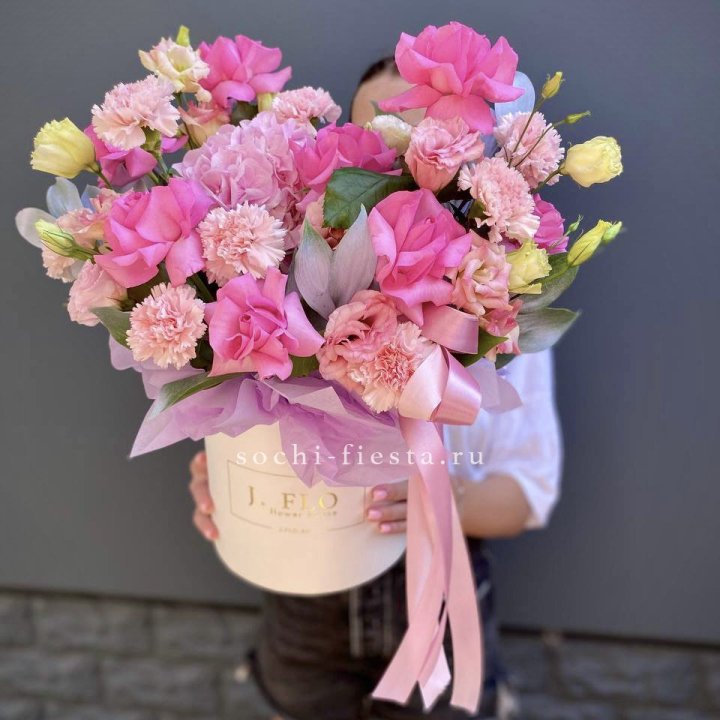 Цветочный бокс "Сальма" в Уфе