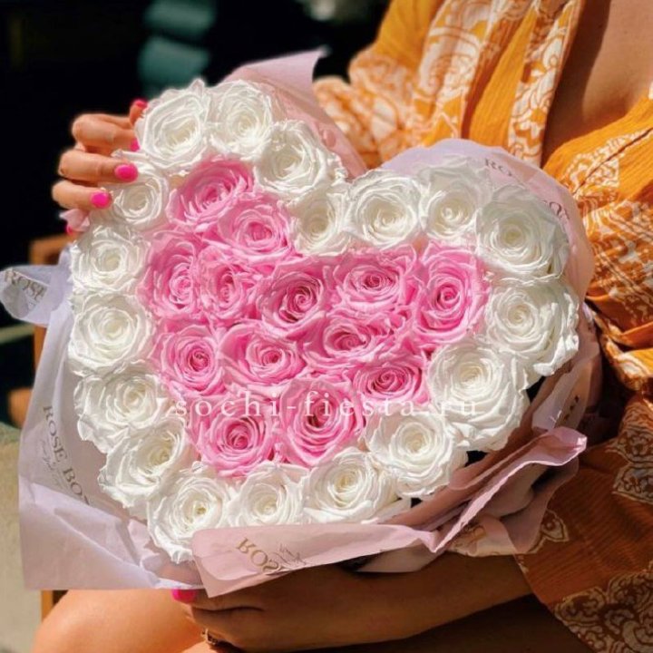 Бокс сердце с розами №2 в Уфе