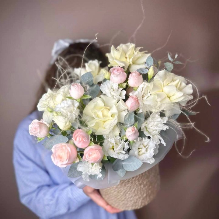 Авторский бокс "Милена" в джутовом кашпо в Уфе