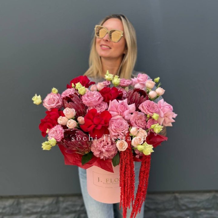 Дизайнерский цилиндр "Криотель" в Уфе