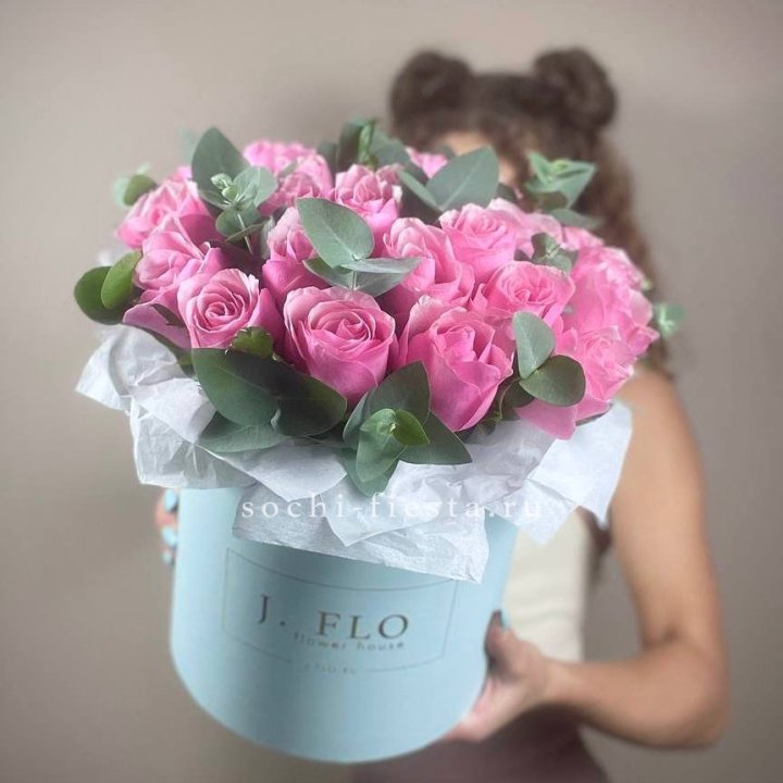 Бокс 27 роз в Уфе