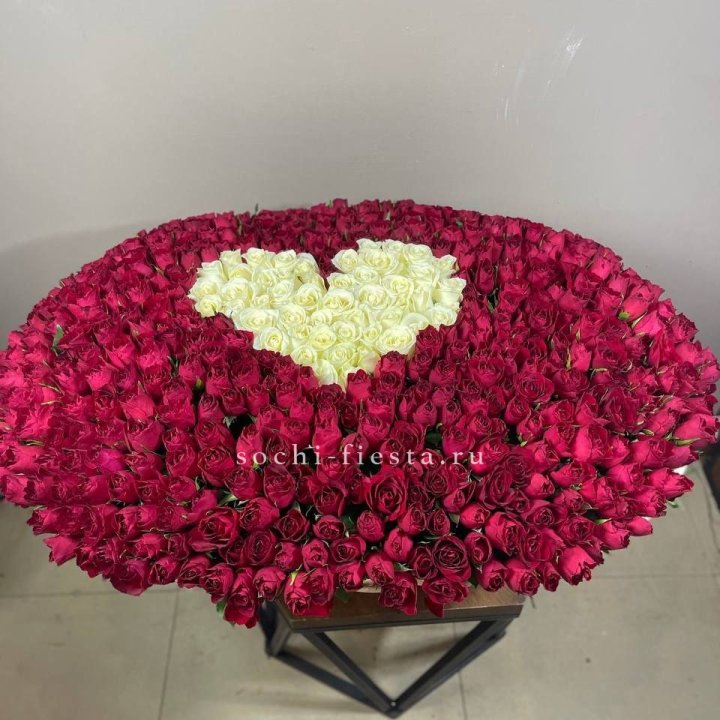 501 роза в корзине в Уфе