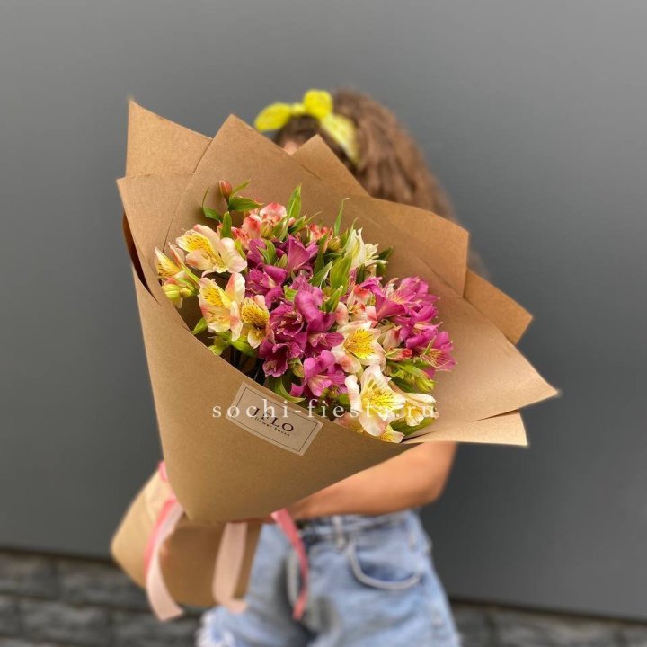 Альстромерии в крафте в Уфе