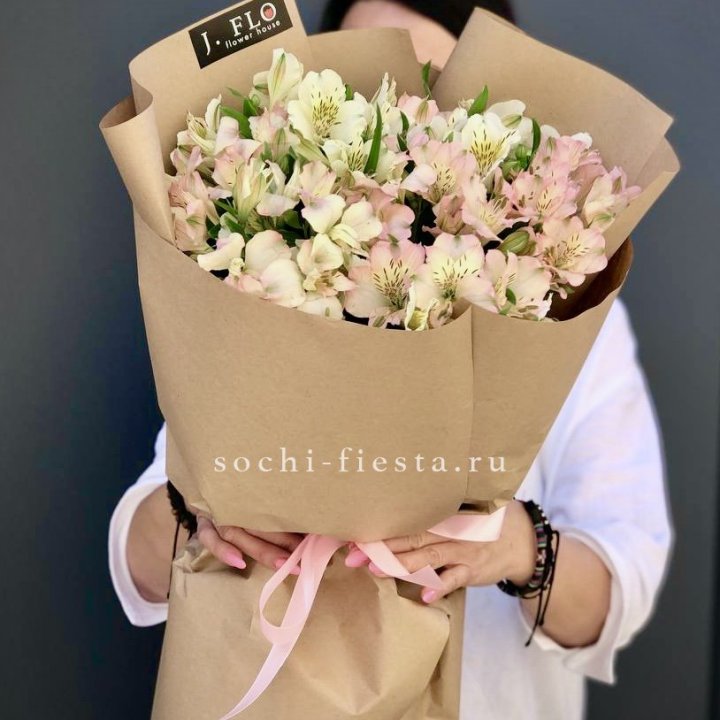 17  альстромерий в крафте в Уфе