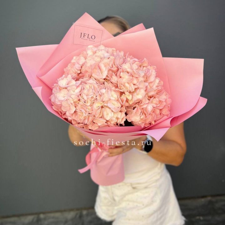 Букет гортензий "Крем" в Уфе