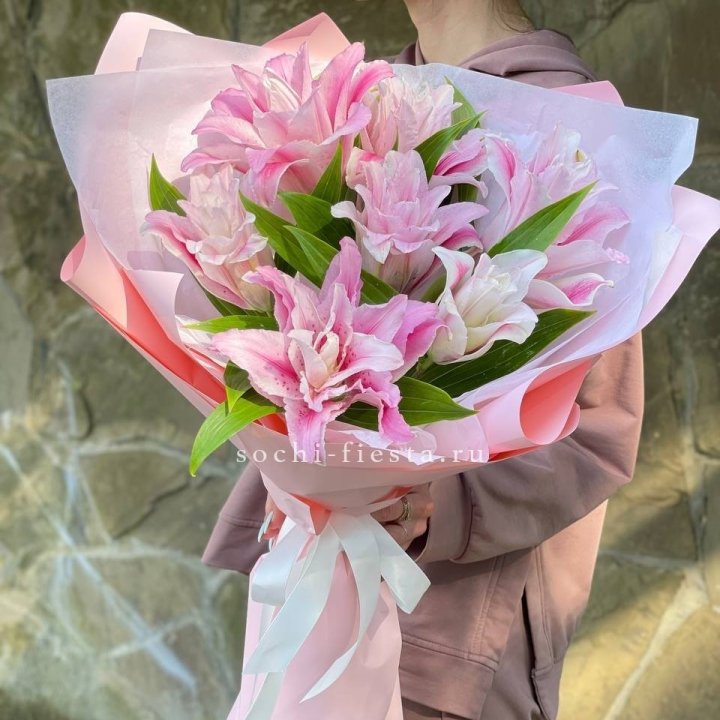Букет пионовидных лилий №2 в Уфе