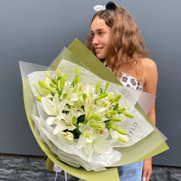 Букет  лилий "Изумруд" в Уфе