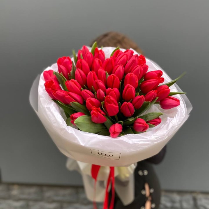 51 тюльпан "Любовь" в Уфе