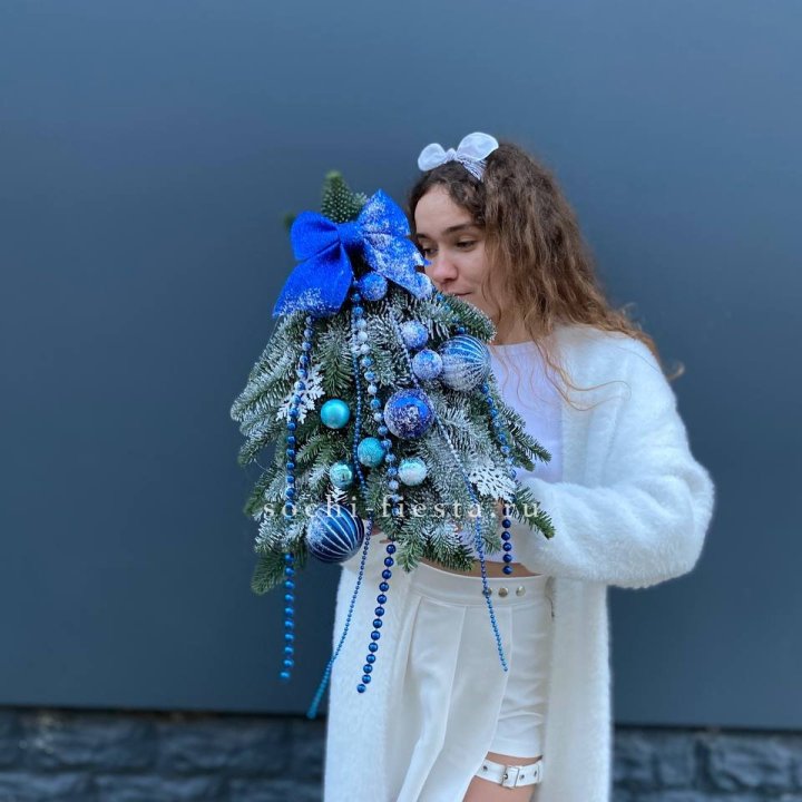 Новогодняя елочка "Блю" в Уфе