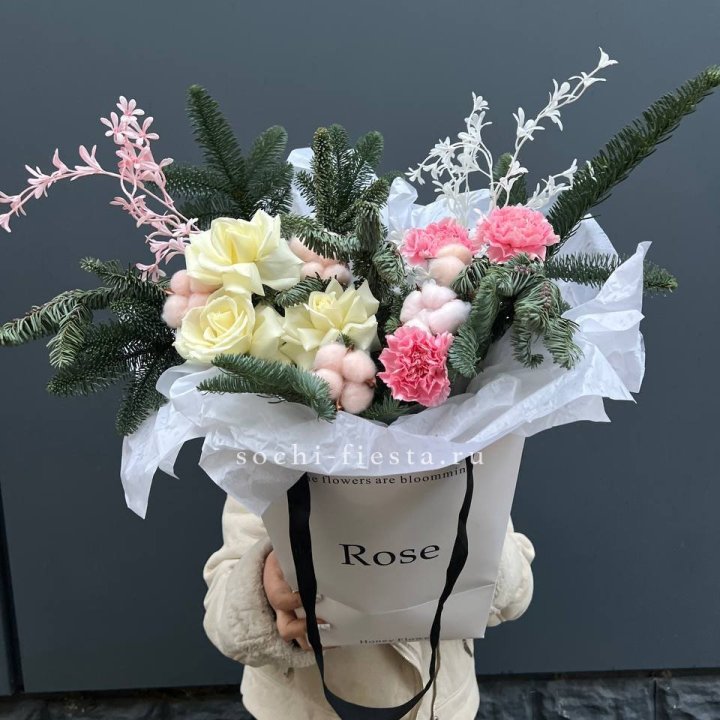 Цветочная сумка с нобилисом в Уфе