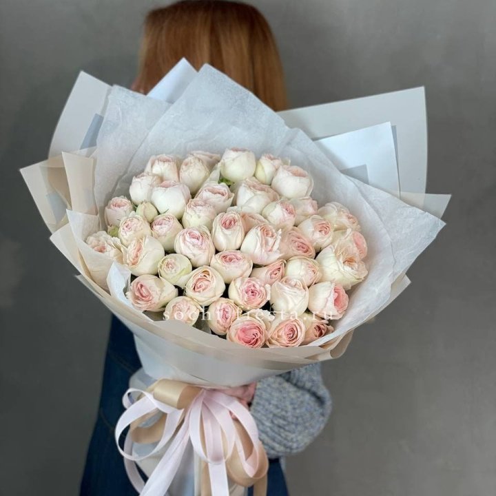 Букет пионовидных роз Пур лав в Уфе