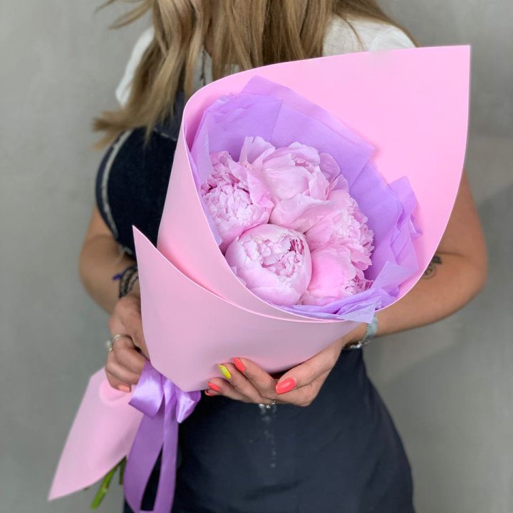 Букет пионов "Файв" в Уфе