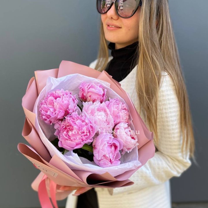 7 пионов в оформлении в Уфе