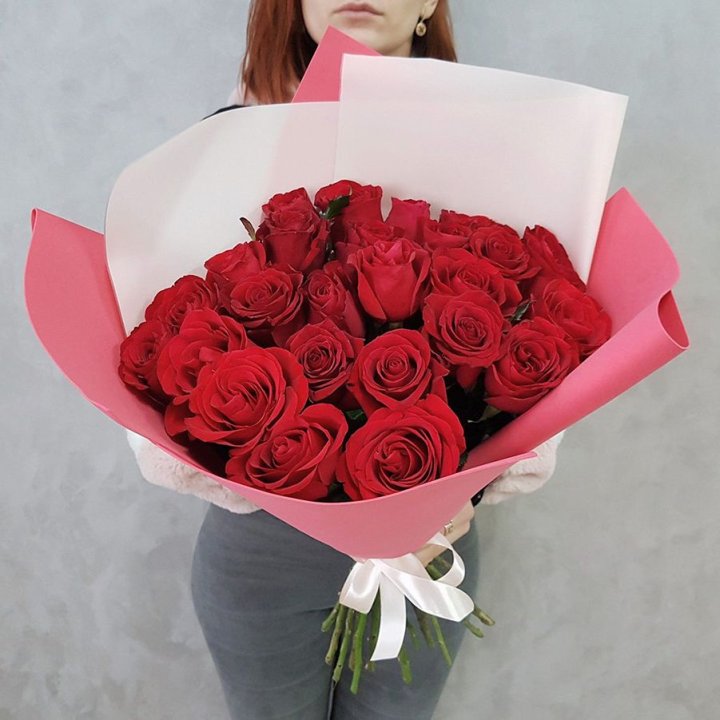 25 Красных роз рози вайт в Уфе