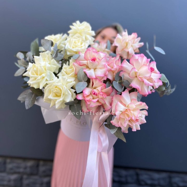 15 Французских роз в боксе в Уфе