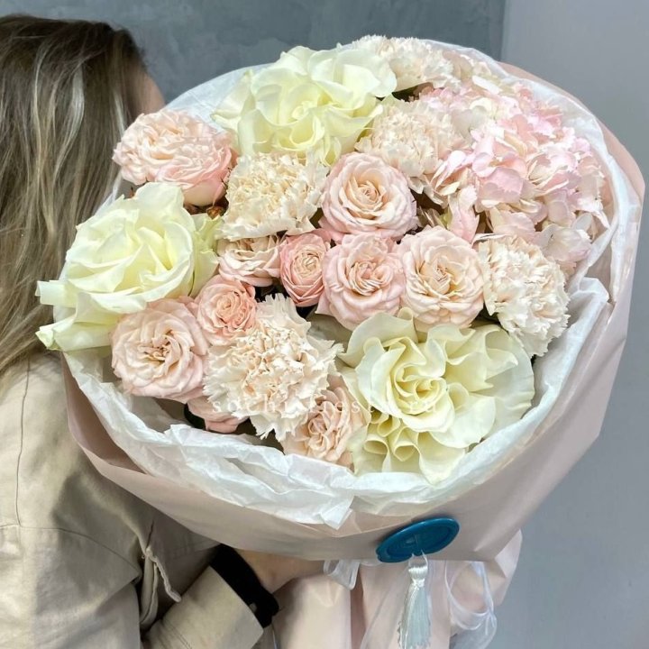 Дизайнерский букет "Джентел" в Уфе