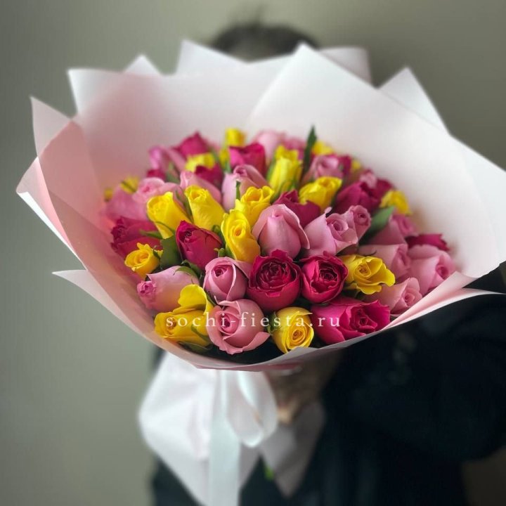 Букет из 51 розы Микс (Кения) в Уфе
