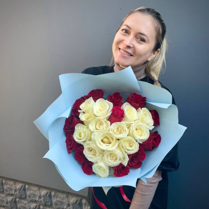 27 роз "Сердце" в Уфе