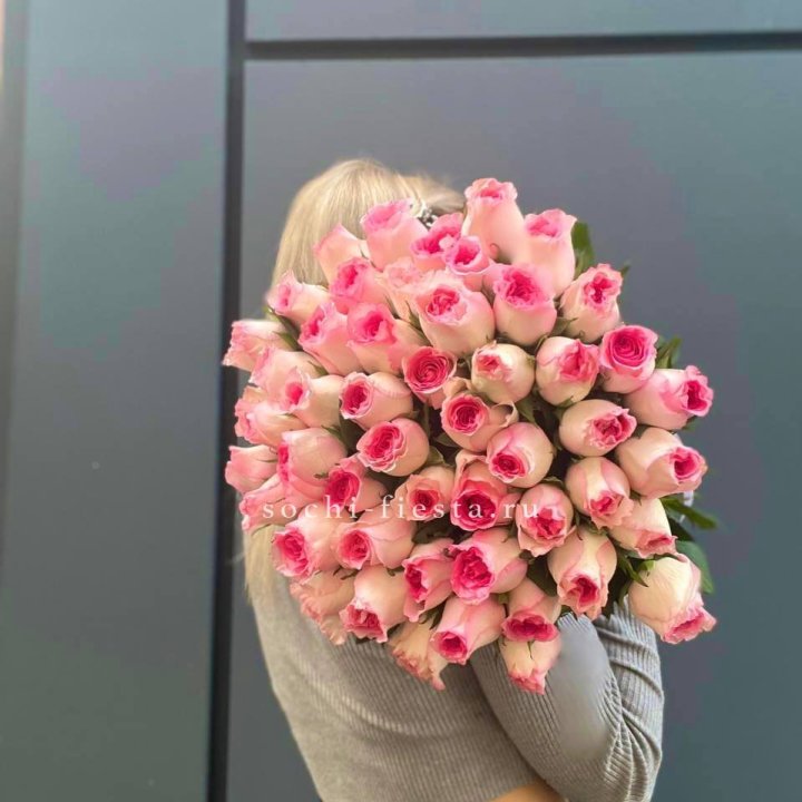 51 розовая роза в Уфе