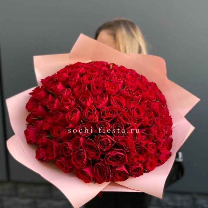 101 роза мадам ред в Уфе
