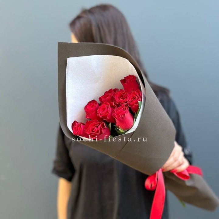 9 красных роз в фоамиране в Уфе